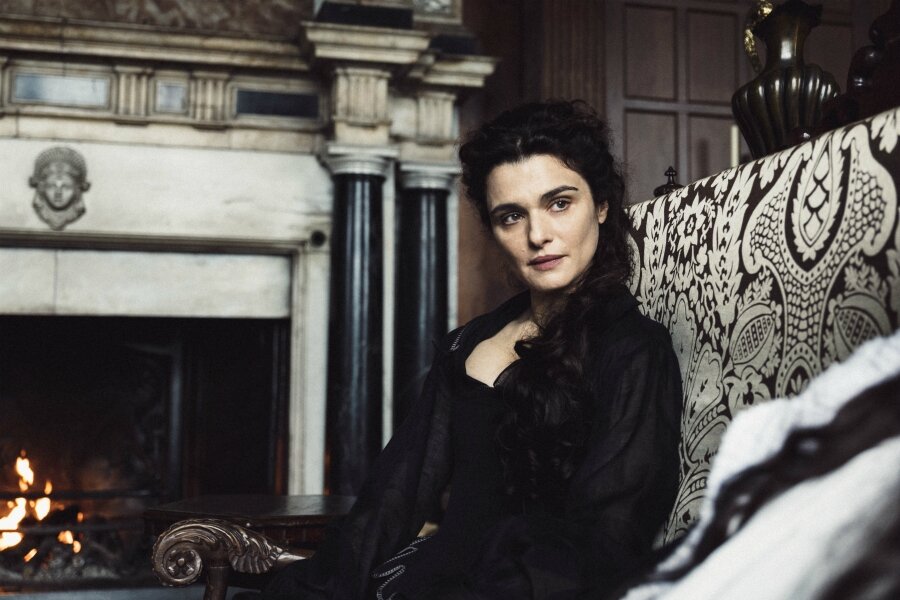 Yorgos Lanthimos’un Emma Stone ve Rachel Weisz’lı Filmi The Favorite’tan Fragman Yayınlandı
