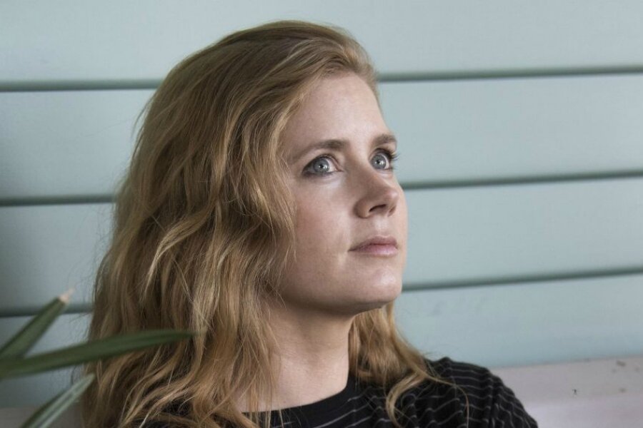 Gillian Flynn, Sharp Objects’in 2. Sezonunun Çekilebileceğini Açıkladı