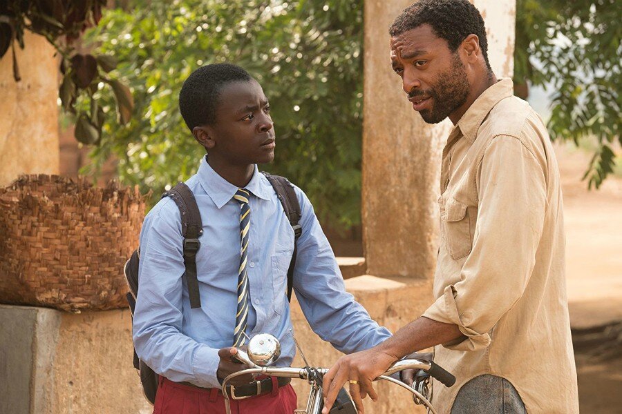 Chiwetel Ejiofor’un İlk Yönetmenlik Deneyimi The Boy Who Harnessed the Wind, Netflix’te Yayınlanacak
