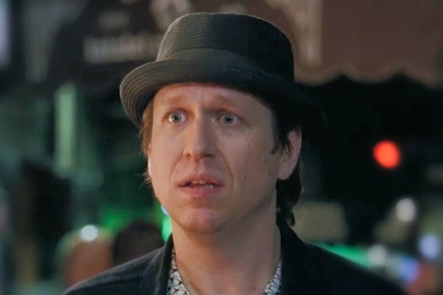 Pete Holmes’lu HBO Dizisi Crashing’in 3. Sezon Fragmanı Yayınlandı