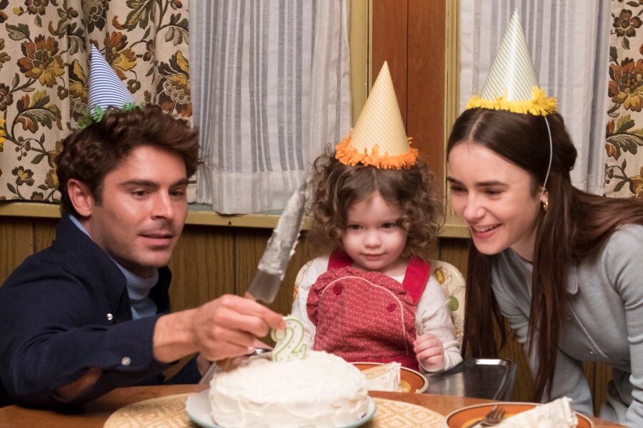 İlk Bakış: Bir Seri Katil Biyografisi Extremely Wicked, Shockingly Evil and Vile