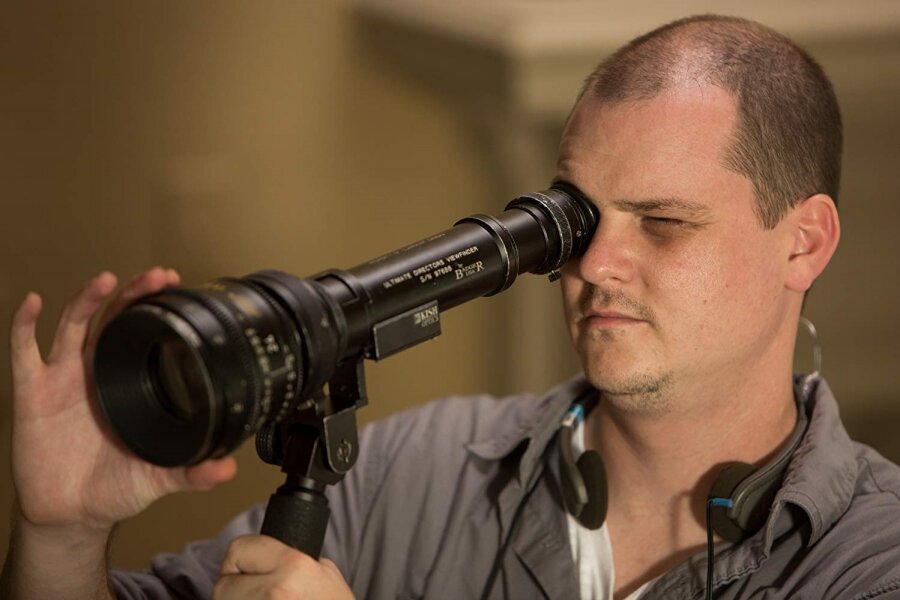 Mike Flanagan ve Netflix’i Yeniden Bir Araya Getiren Midnight Mass Dizisinin Çekimleri Başladı