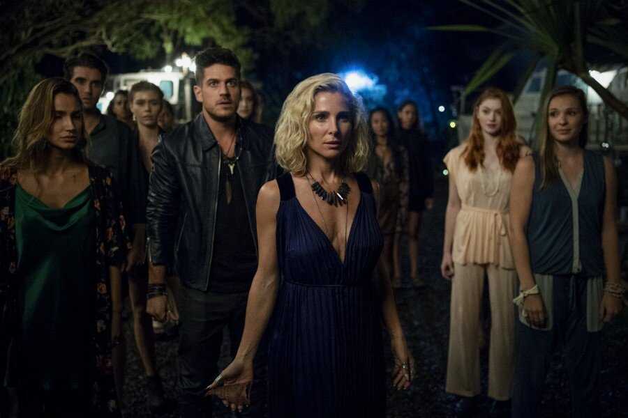 Netflix’in Avustralya’daki İlk Orijinal Dizisi Tidelands’ten Türkçe Altyazılı Fragman Yayınlandı