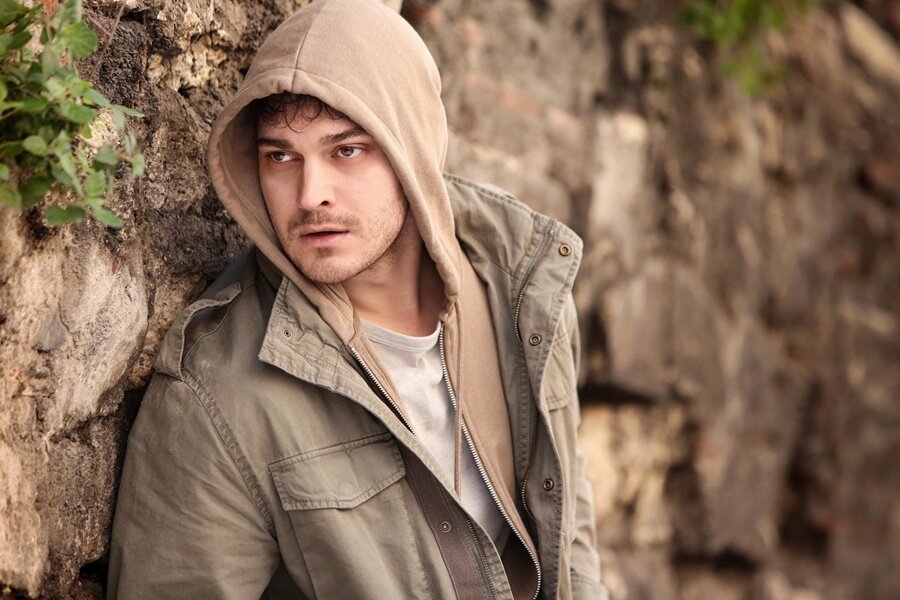 BluTV Yeni Dizisini Duyurdu: Çağatay Ulusoy’un Başrolünü Üstlendiği Yeşilçam
