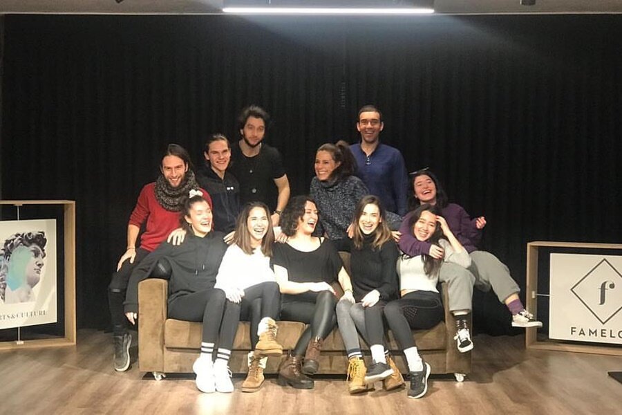 Famelog Academy’nin Düzenlediği Temel Oyunculuk Eğitimi Beykoz Kundura Film Platoları’nda Devam Ediyor