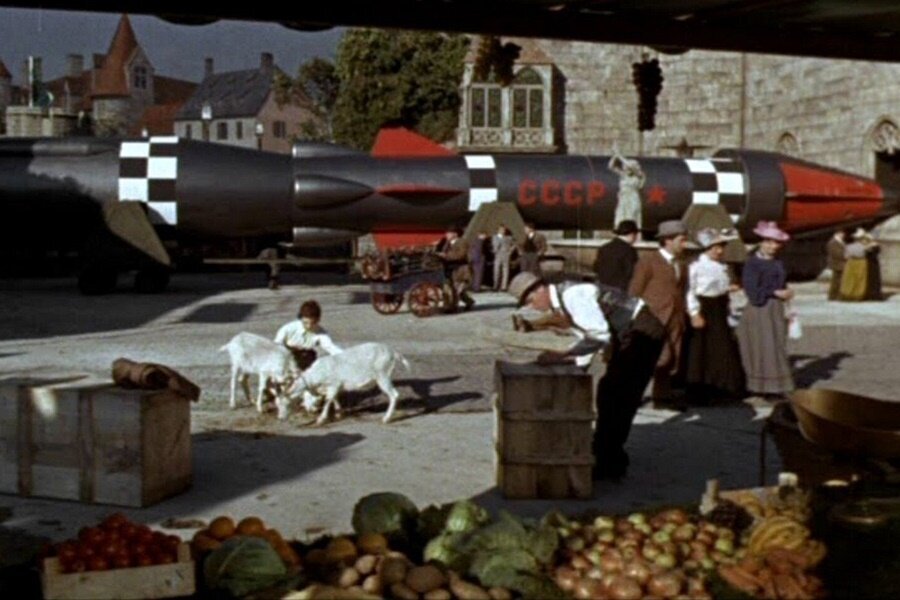 The Mouse on the Moon