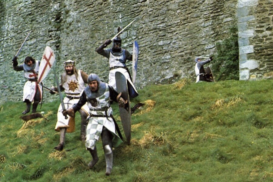 Monty Python and the Holy Grail Hakkında Mutlaka Bilinmesi Gereken 15 Detay