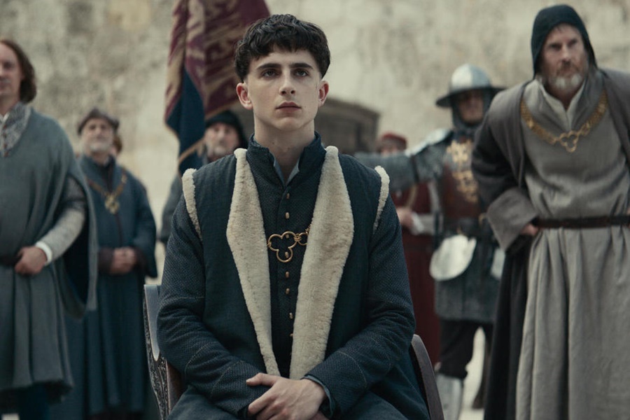 Timothée Chalamet ve Robert Pattinson’lı The King’den İlk Fragman Yayınlandı