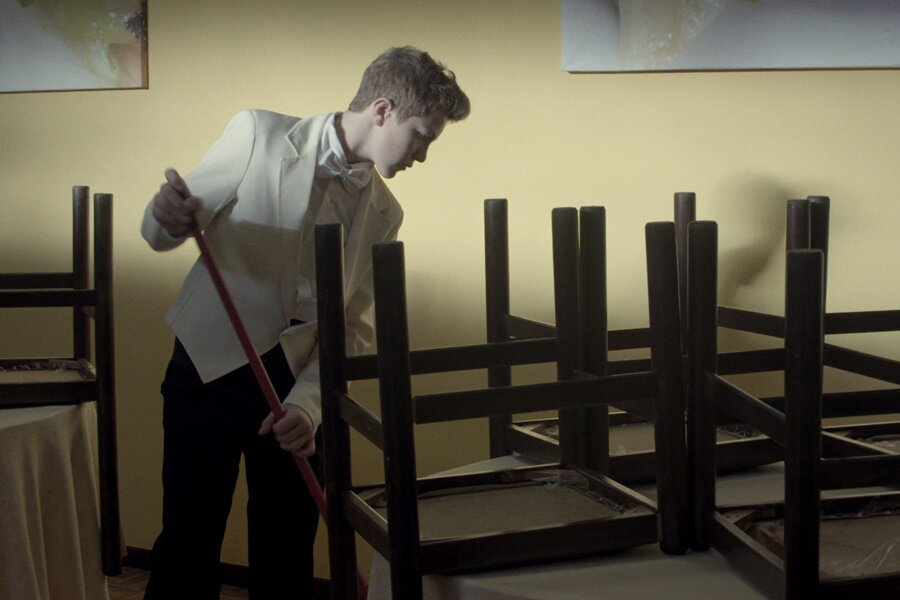 Prömiyerini 72. Locarno Film Festivali’nde Yapacak L’apprendistato’dan İlk Fragman Yayınlandı