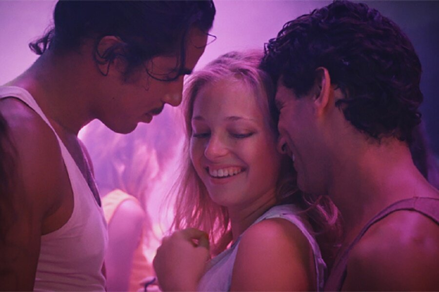 Céline Sciamma, Abdellatif Kechiche Filmlerindeki Erkek Bakışının da Gerekli Olduğunu Düşünüyor