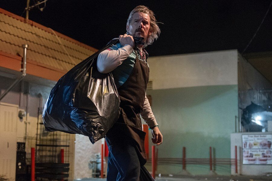 Logan Marshall-Green’in Ethan Hawke’lı İlk Uzun Metrajlısı Adopt a Highway’den Fragman Yayınlandı