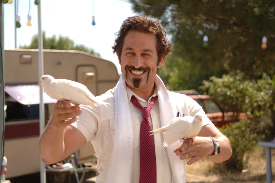 Cem Yılmaz’ın En Dikkat Çekici 5 Performansı