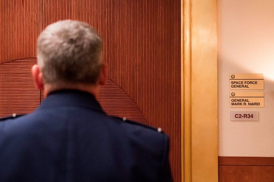 İlk Bakış: Steve Carell ve Greg Daniels İmzalı Netflix Dizisi Space Force