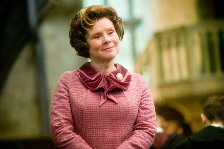 Imelda Staunton, The Crown’ın 5. ve 6. Sezonunda Kraliçe II. Elizabeth’i Canlandırabilir