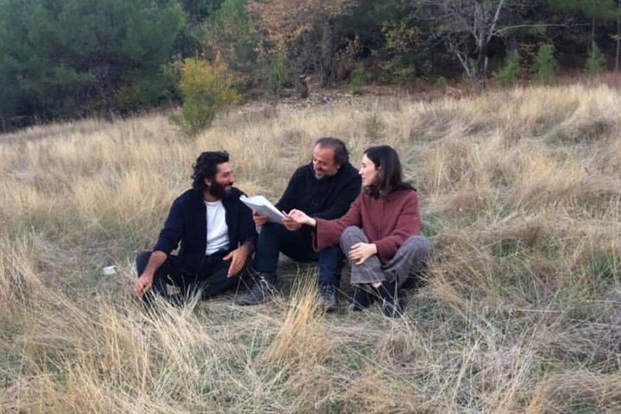 Özcan Alper’in Yeni Filminin Başrollerinde Berkay Ateş ve Sibel Kekilli Yer Alacak