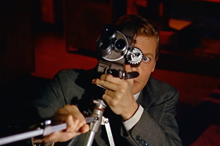 Film Önerisi Film Önerisi