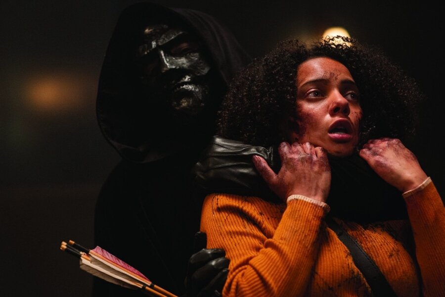 Kara Noel – Black Christmas