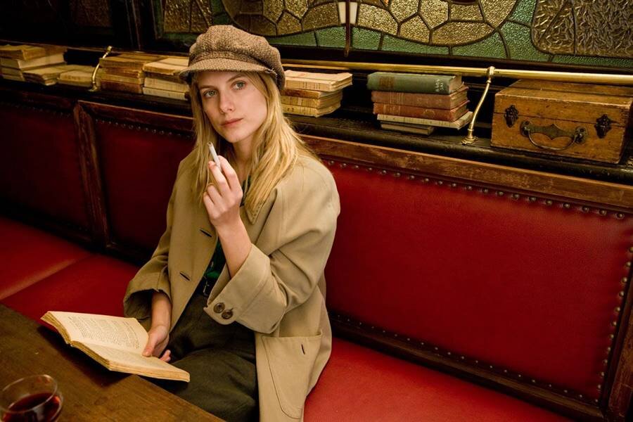 Mélanie Laurent, The Mad Women’s Ball’u Yazıp Yönetecek