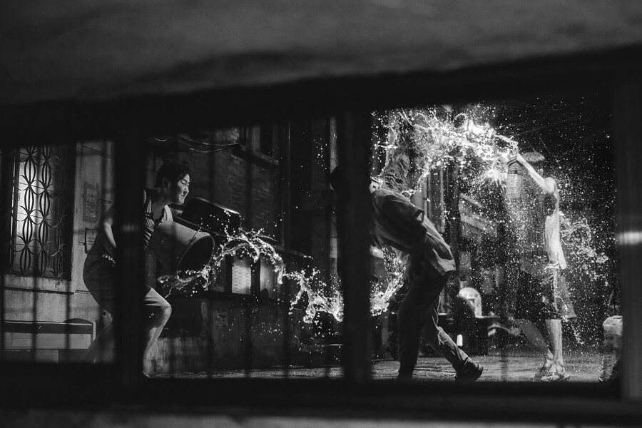 Ajans: Parazit Siyah-Beyaz Versiyonuyla Türkiye’de Vizyona Giriyor! | Günlük #12