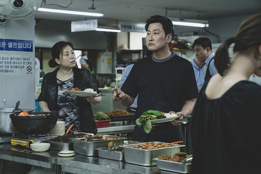 Bong Joon-ho, Adam McKay ile Birlikte Hazırlayacağı Parasite Dizisi Hakkında Konuştu