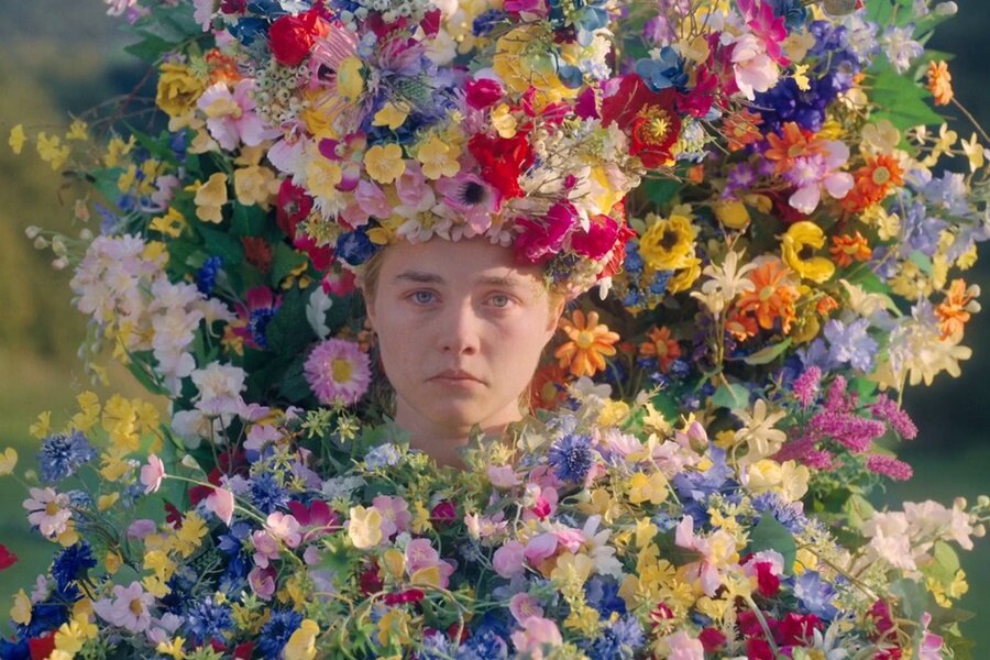 Midsommar Filminin Orijinal Senaryosunda Daha Fazla Kan ve Şiddet İçeren Sahne Yer Alıyor
