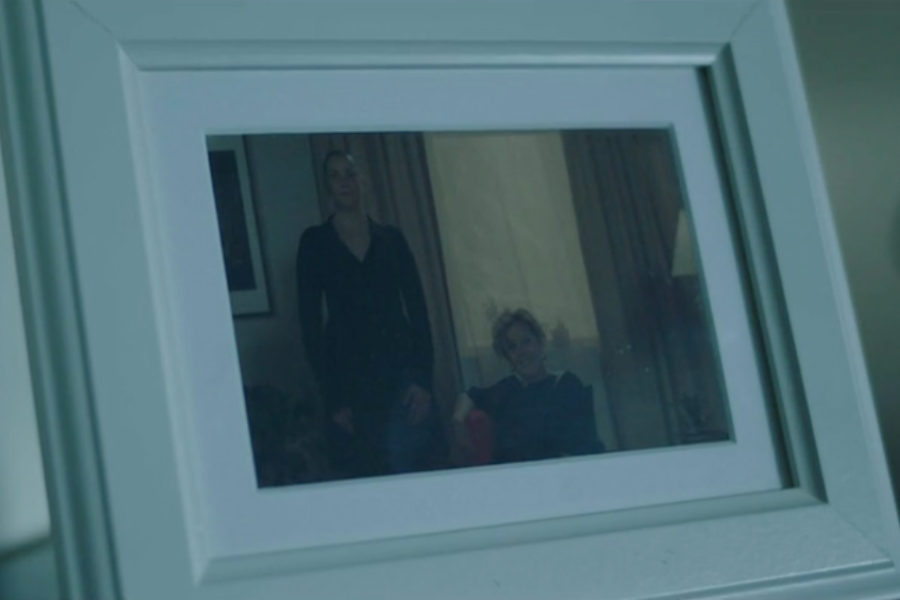 App: Mutluluk İllüzyonu