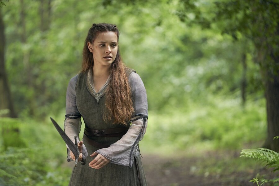 Cursed Dizisinde Rol Alan Shalom Brune-Franklin, Dizinin Game of Thrones’tan Çok Xena: Warrior Princess’a Yakın Durduğunu Söyledi