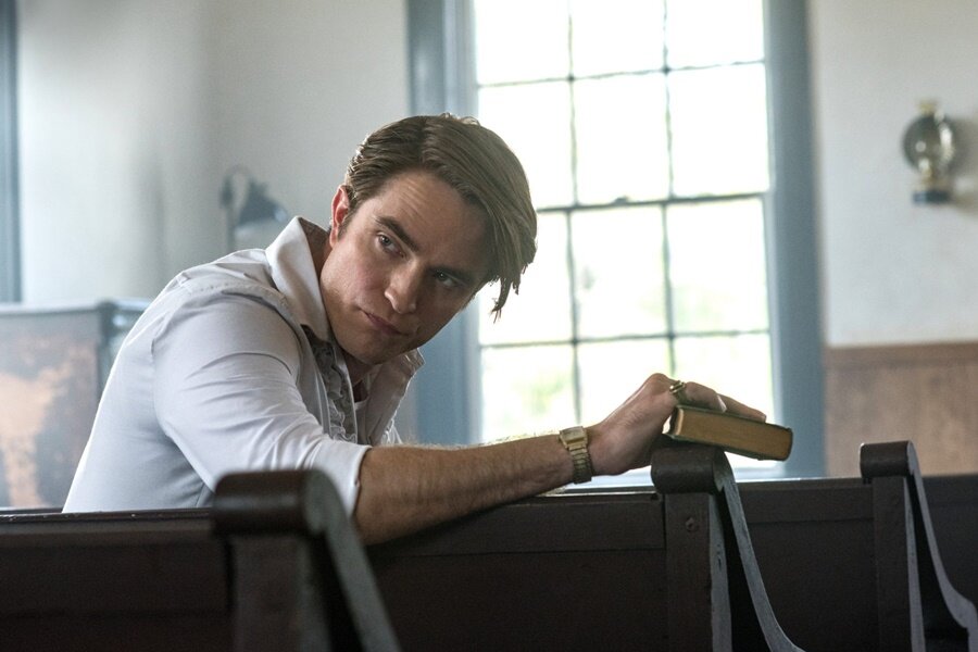 İlk Bakış: Etkileyici Oyuncu Kadrosuyla Dikkat Çeken Netflix Filmi The Devil All the Time