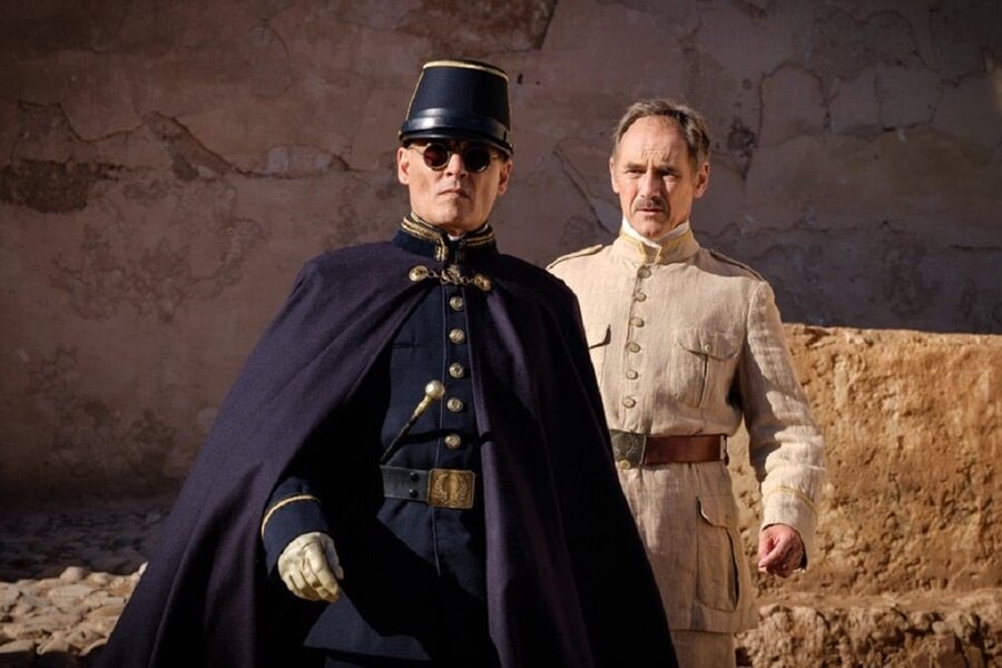 Barbarları Beklerken – Waiting for the Barbarians