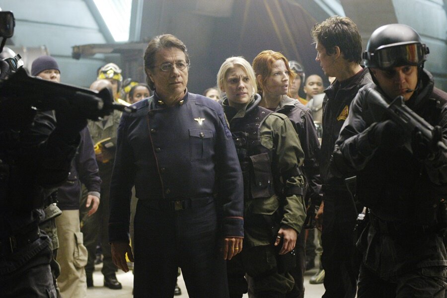 Yeni Battlestar Galactica Filminin Senaryosunu Simon Kinberg Yazacak