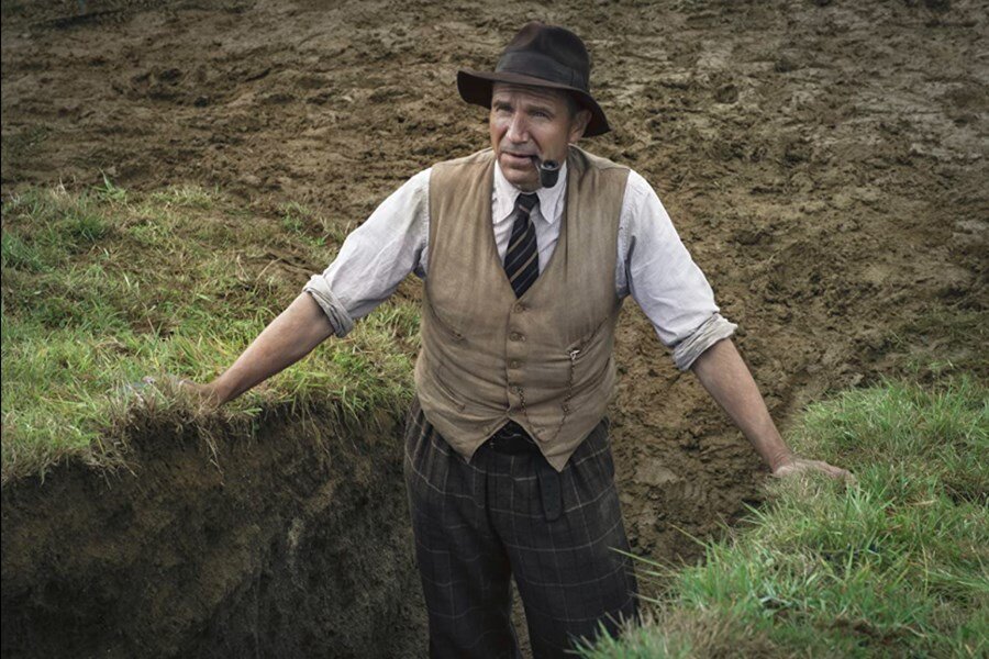 Netflix’in Carey Mulligan ve Ralph Fiennes’lı The Dig Filminden İlk Fragman Yayınlandı