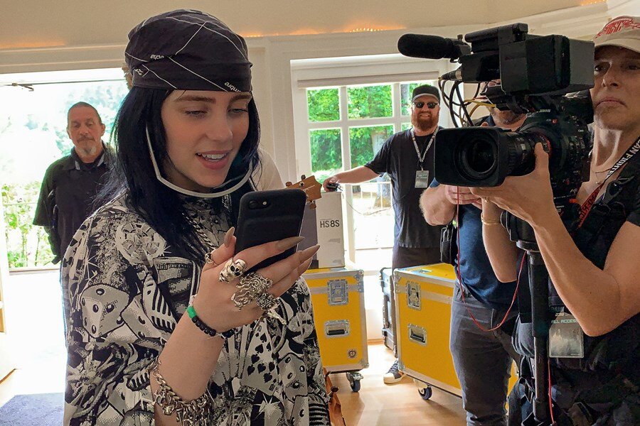 Billie Eilish’i Konu Alan Billie Eilish: The World’s A Little Blurry Belgeselinden Fragman Yayınlandı