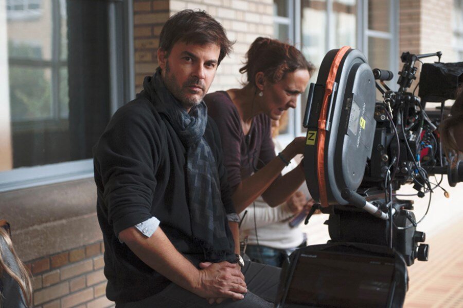 François Ozon, Rainer Werner Fassbinder’in Kült Oyunu The Bitter Tears’ın Film Uyarlaması Petra Von Kant’ı Yönetecek