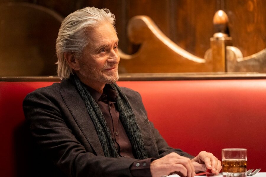 İlk Bakış: The Kominsky Method 3. Sezon