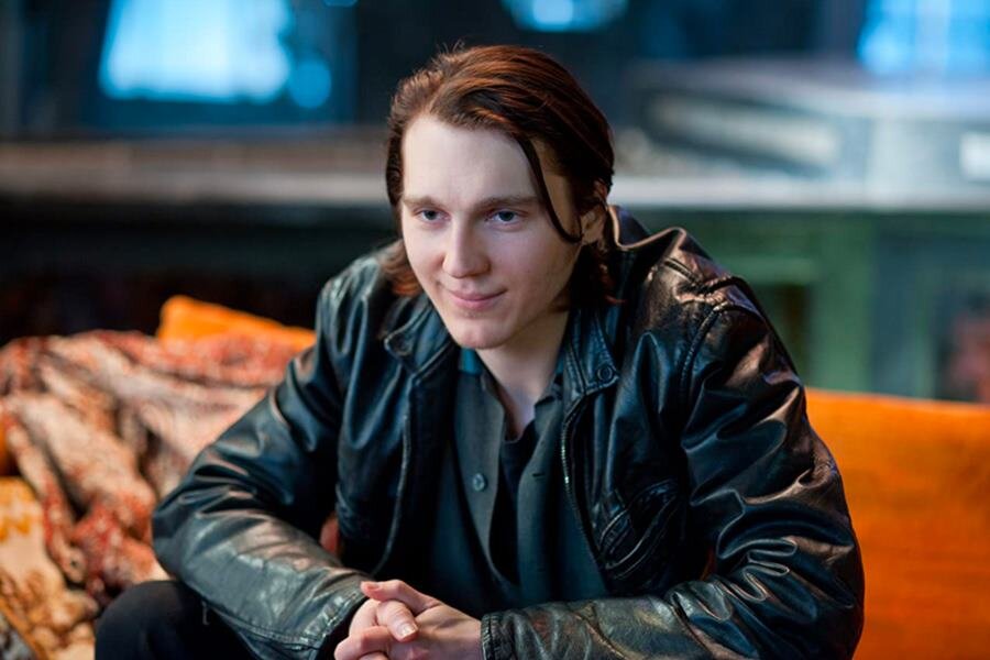 Paul Dano ve Kunal Nayyar, Netflix’in Spaceman Filminin Oyuncu Kadrosuna Dâhil Oldu