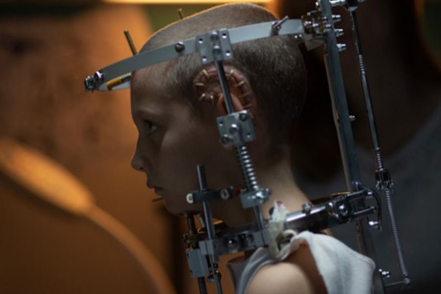 Raw’un Yönetmeni Julia Ducournau’nun Titane Filminden İlk Fragman Yayınlandı