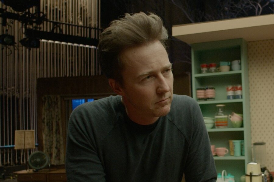 Edward Norton, Rian Johnson İmzalı Daniel Craig’li Knives Out 2 Filminin Oyuncu Kadrosuna Katıldı