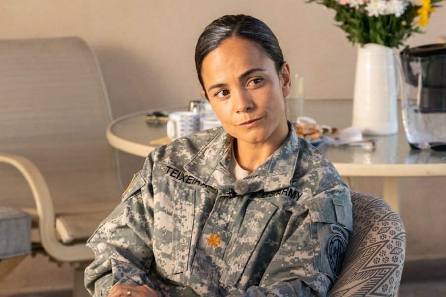 Alice Braga, Robert Rodriguez’in Başrolünde Ben Affleck’e Yer Veren Hypnotic Filminin Oyuncu Kadrosuna Katıldı