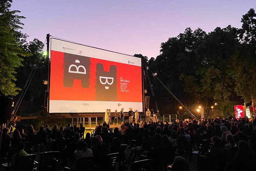 Berlinale Summer Special Günlükleri: Bad Luck Banging or Loony Porn & A Cop Movie