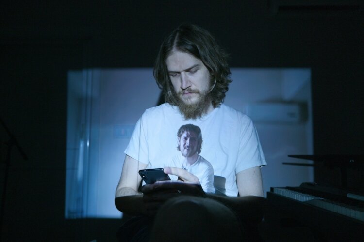 Bo Burnham: Inside