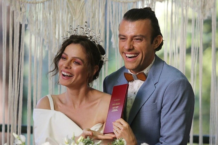 İlk ve Son: Aşk ve Zamanın Amansız Mücadelesi