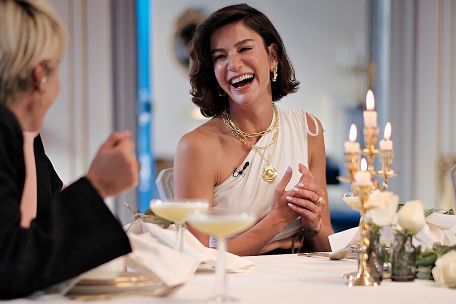 Türkiye’de Televizyonun Değişimine Dair Umut Veren Bir Program: Deli Dolu Masa