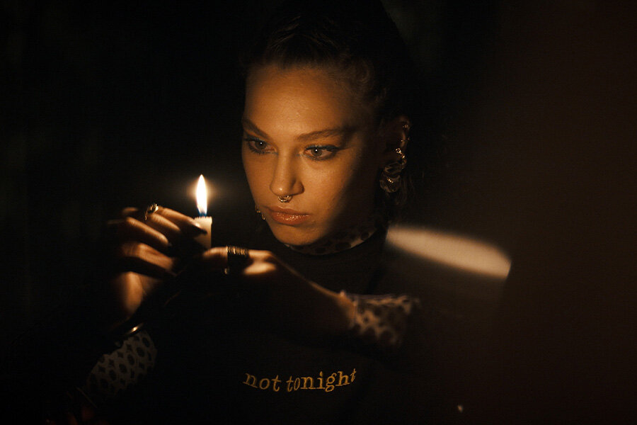 Umut Evirgen’in Kimya İsimli Yeni Filmi, Dünya Prömiyerini 37. Varşova Film Festivali’nde Gerçekleştirecek