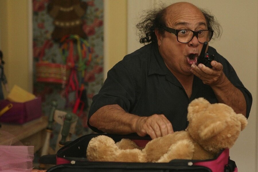 Danny DeVito, Disney’in LaKeith Stanfield ve Tiffany Haddish’li Haunted Mansion Filminin Oyuncu Kadrosuna Katıldı