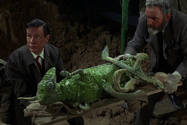 Quatermass and the Pit - Cadılar Bayramı 2021 - FilmLoverss