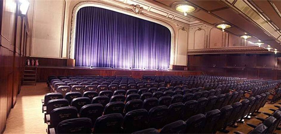 Bak Beyim, Otur da Sana Biraz Ahkam Keseyim