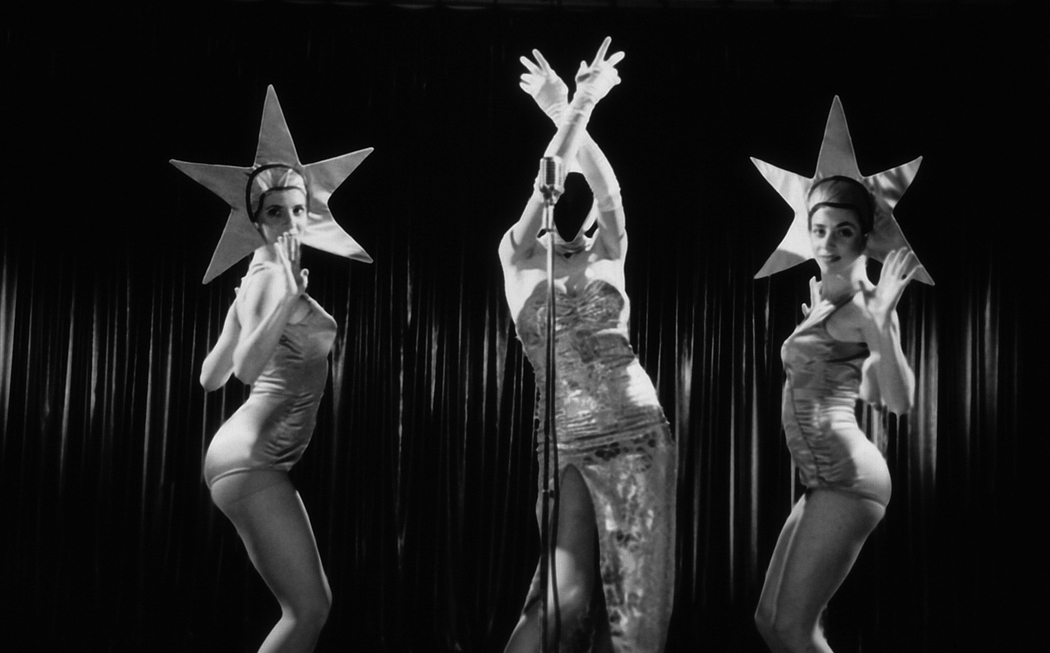 Bir Film İki Yorum: “La Antena”