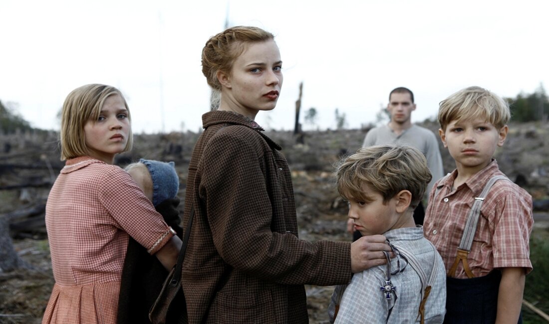 Savaşın Gölgesinde (Lore)