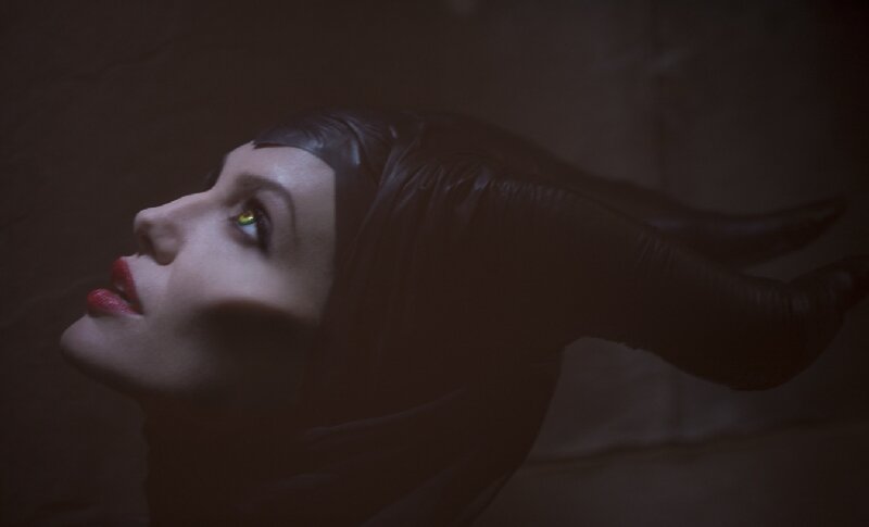 Maleficent’ten İlk Poster