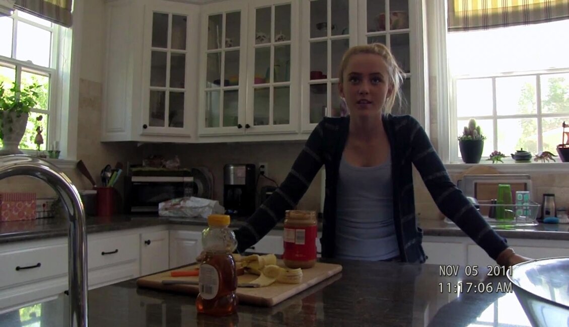 Paranormal Activity 4 Fragman